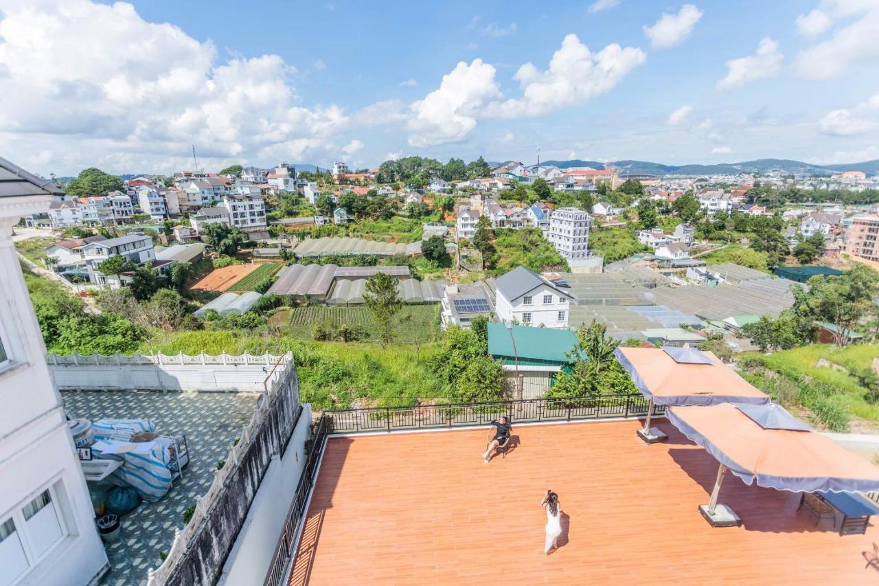 Hill Top Hotel Dalat Exterior photo